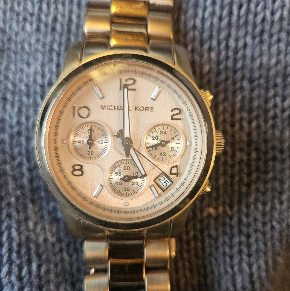 Michael Kors "Runaway" Watch